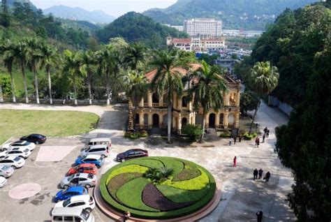   Le Musée des Antiquités de Pingxiang : Une Découverte Fascinante dans le Cœur de la Chine !